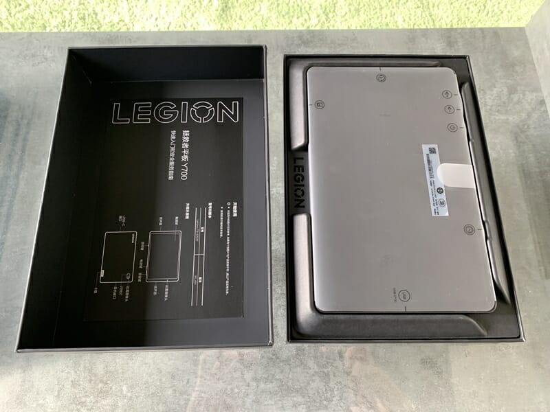Lenovo Legion Y700』レビュー | 持ちやすい8.8インチサイズの高性能 